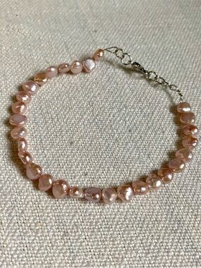 Delicate Pink Freshwater Pearl Bracelet with Silver Clasp